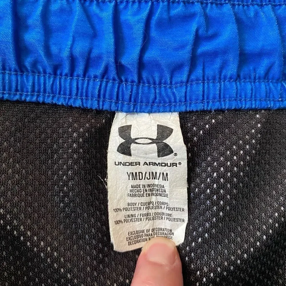 Under armour youth M pull on swim shorts w/mesh lining and drawstring